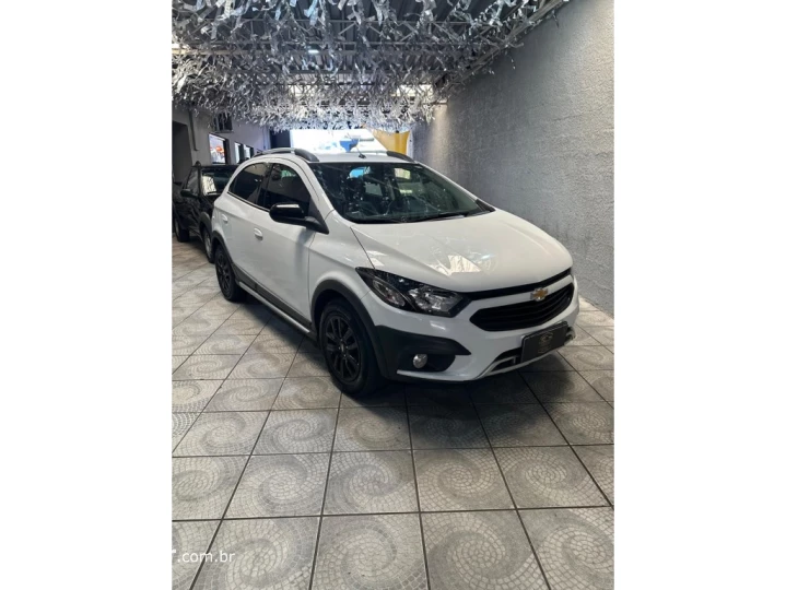 ONIX 1.4 MPFI ACTIV 8V FLEX 4P AUTOMÁTICO