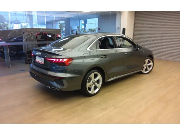 A3 2.0 40 TFSI GASOLINA SEDAN S LINE S-TRONIC