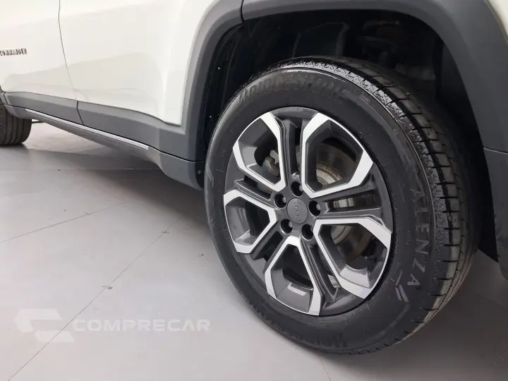 COMMANDER 1.3 T270 TURBO FLEX LIMITED AT6