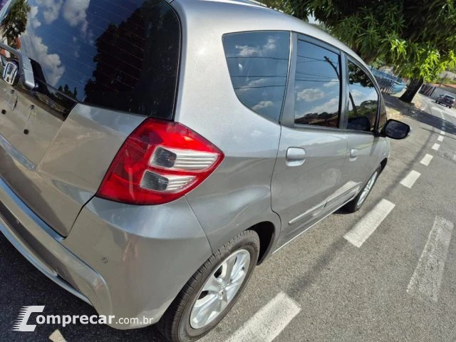 FIT - 1.4 LX 16V 4P AUTOMÁTICO