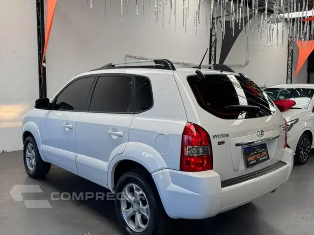 TUCSON - 2.0 MPFI GLS 16V 143CV 2WD 4P AUTOMÁTICO