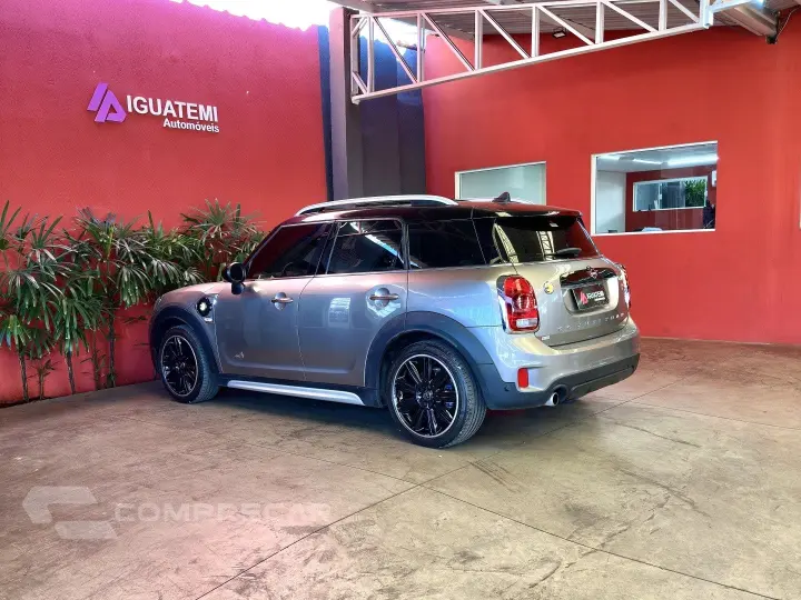 COUNTRYMAN 1.5 12V TWINPOWER TURBO HYBRID COOPER S E ALL4 ST