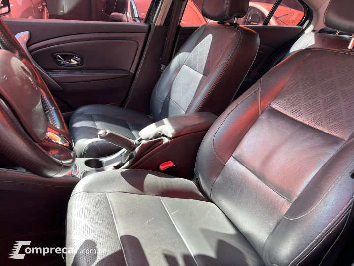 FLUENCE 2.0 Dynamique 16V