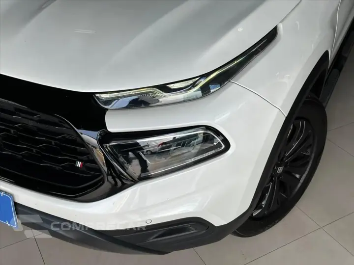 TORO 1.3 TURBO 270 FLEX VOLCANO AT6