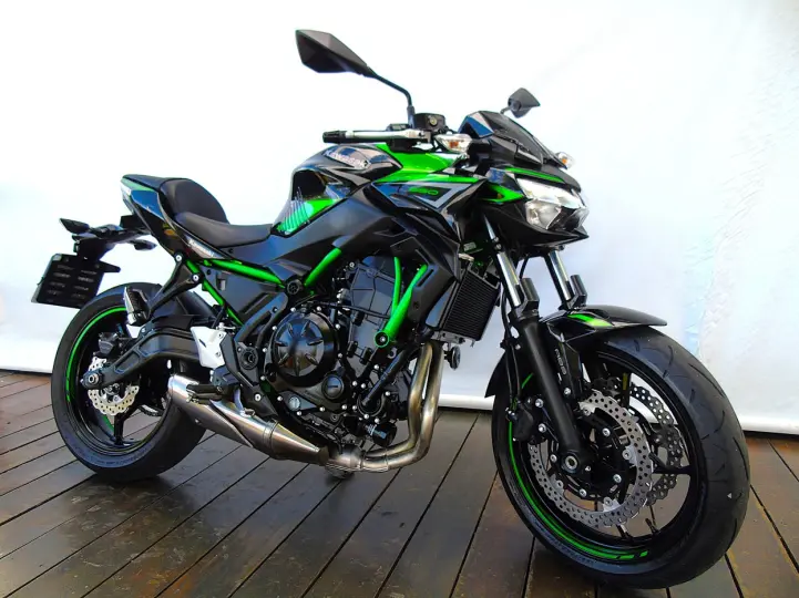 KAWASAKI Z650 ABS