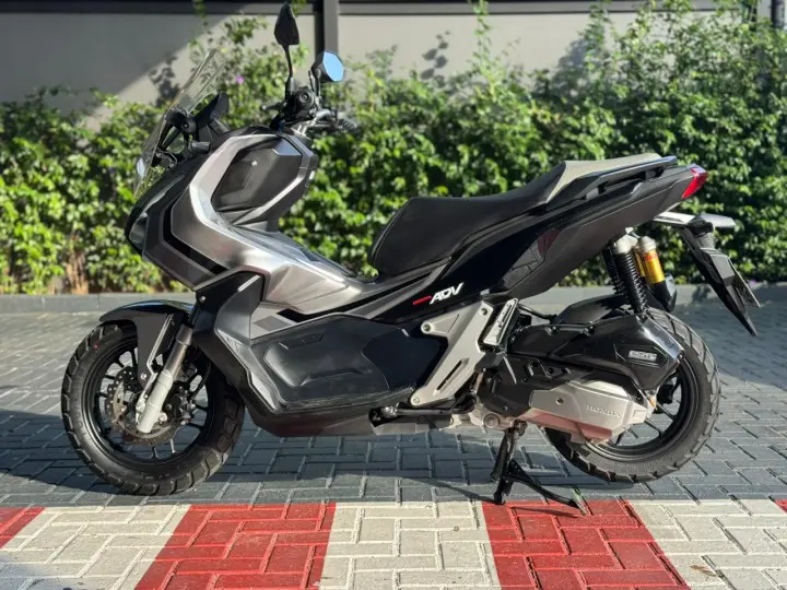 ADV 150