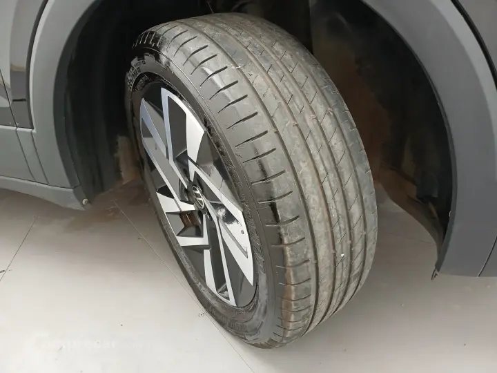 T-CROSS 1.0 200 TSI TOTAL FLEX COMFORTLINE AUTOMÁTICO