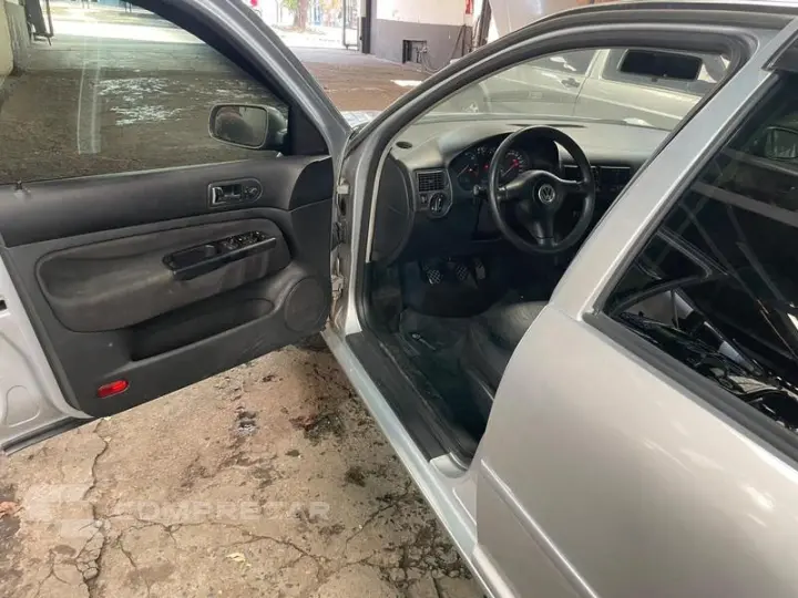 GOLF 1.6