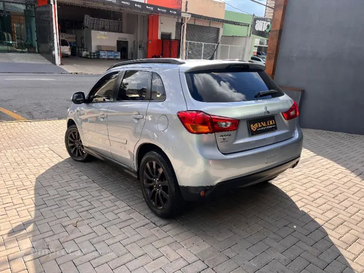 ASX 2.0 16V 160cv Aut.