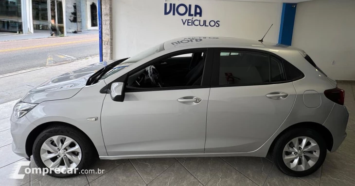ONIX 1.0 Turbo LT