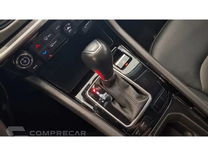 COMPASS 1.3 T270 TURBO FLEX LONGITUDE AT6