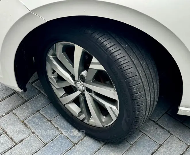 VIRTUS 1.0 200 TSI Highline