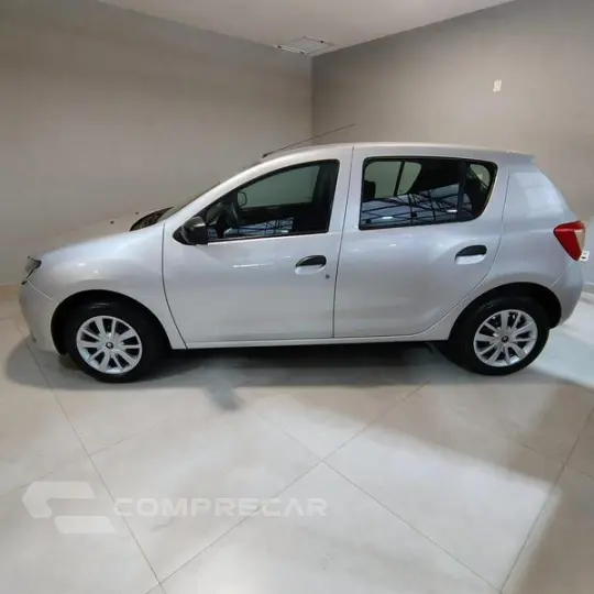 SANDERO AUTH 10