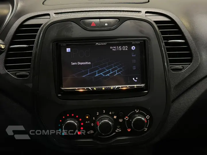 CAPTUR Life 1.6 16V Flex 5p Aut.
