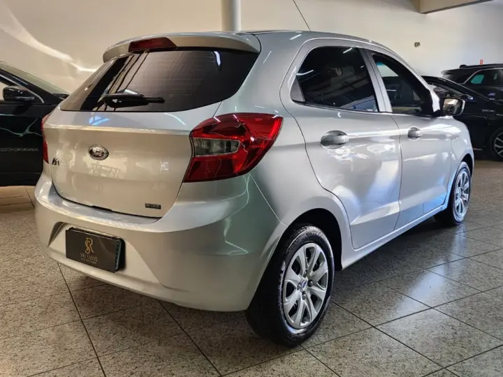 Ka 1.0 SE/SE Plus TiVCT Flex 5p