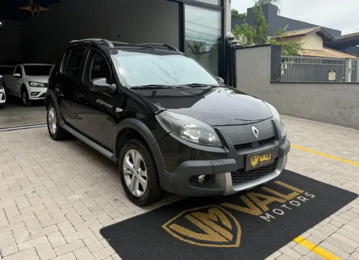 SANDERO STEPWAY Hi-Power 1.6 8V 5p