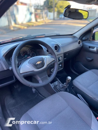 CELTA 1.0 MPFI LT 8V