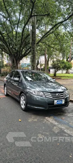 CITY 1.5 LX Sedan 16V