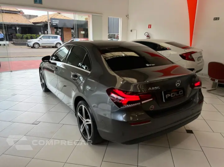 A 200 1.3 CGI ADVANCE SEDAN 7G-DCT MERCEDES-BENZ