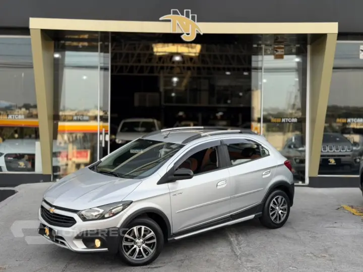 ONIX 1.4 MPFI ACTIV 8V FLEX 4P AUTOMÁTICO