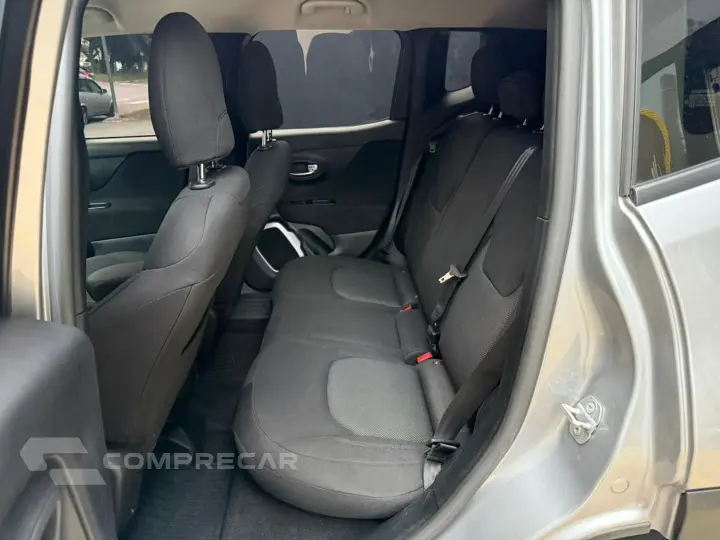 Renegade 1.8 16V Flex 4P Automático