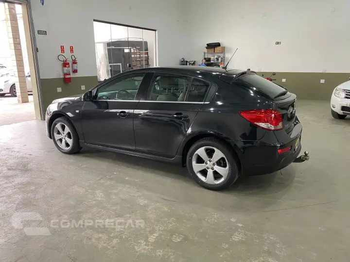 Cruze 1.8 Lt 16V Flex 4P Automático
