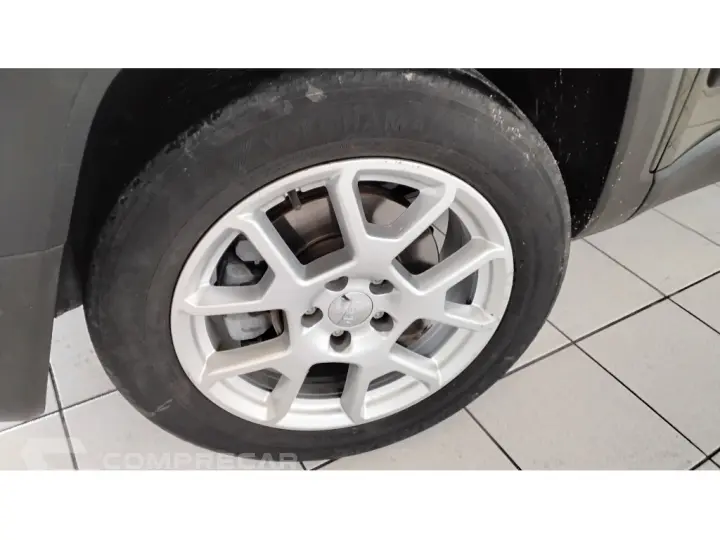 RENEGADE 1.8 16V FLEX SPORT 4P AUTOMÁTICO