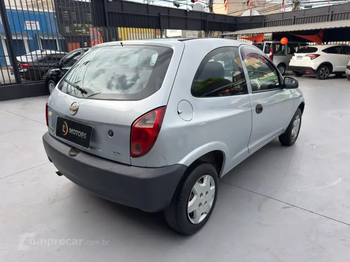 CELTA 1.0 MPFI Life 8V