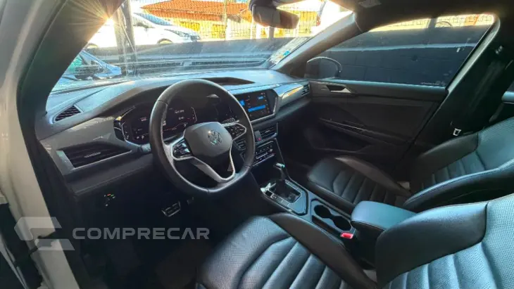 TAOS Highline 1.4 250 TSI Flex Aut.
