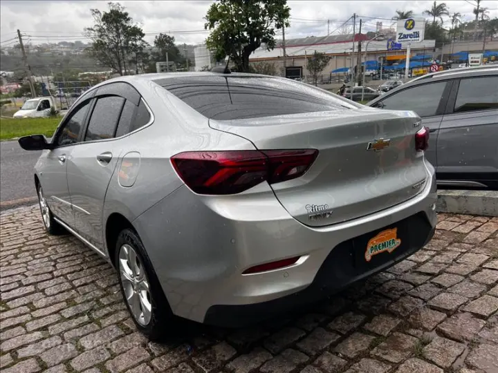 ONIX 1.0 Turbo Plus Premier