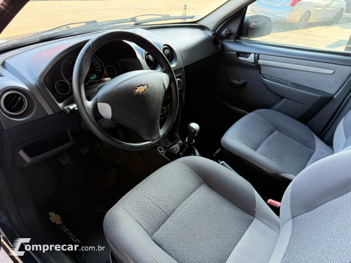 CELTA 1.0 MPFI LT 8V
