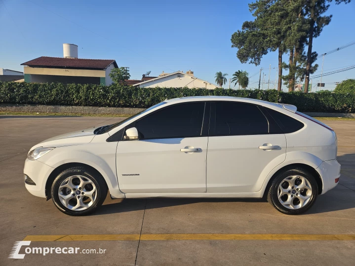 FOCUS 2.0 Titanium 16V
