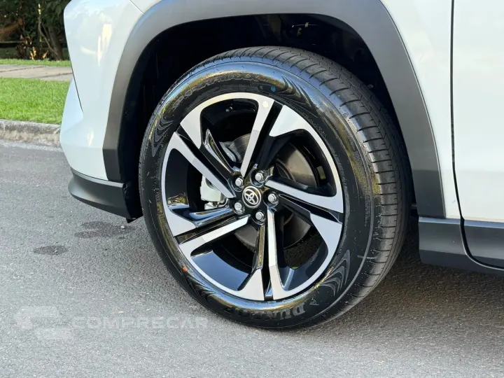 YARIS CROSS 1.5 VVT-I XRX
