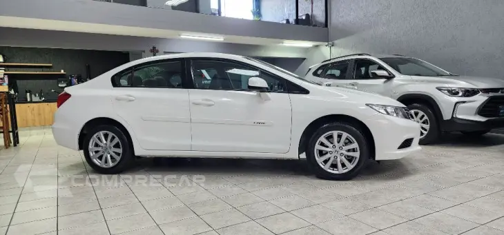 Civic Sedan LXS 1.8/1.8 Flex 16V Mec. 4p