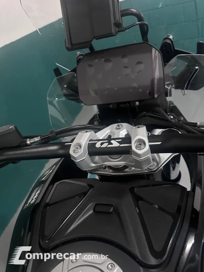R1300 GS TRIPLE BLACK