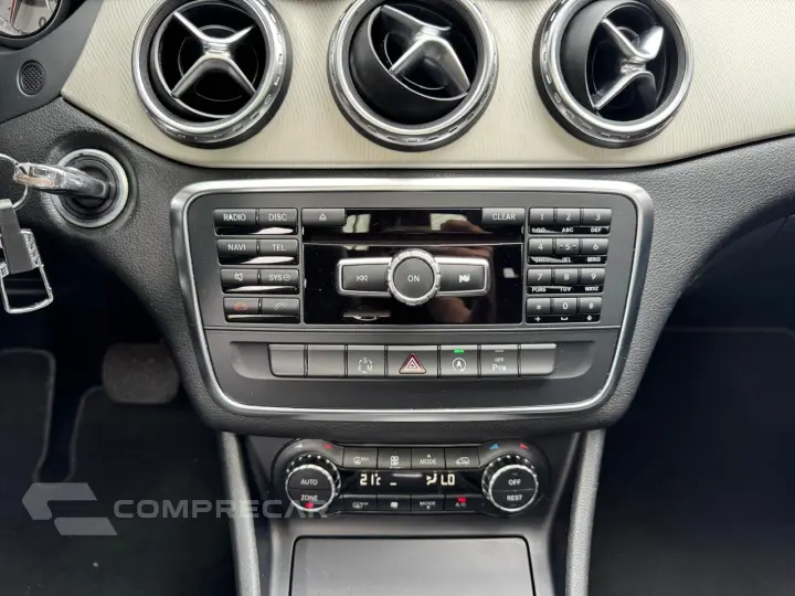 GLA 250 2.0 16V Turbo Sport