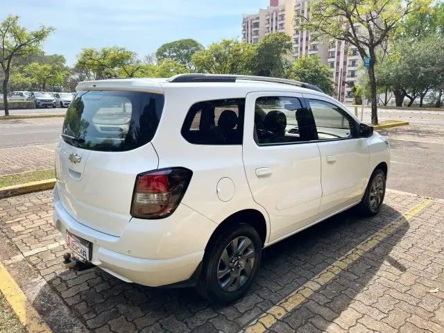 SPIN - 1.8 LT 8V 4P AUTOMÁTICO