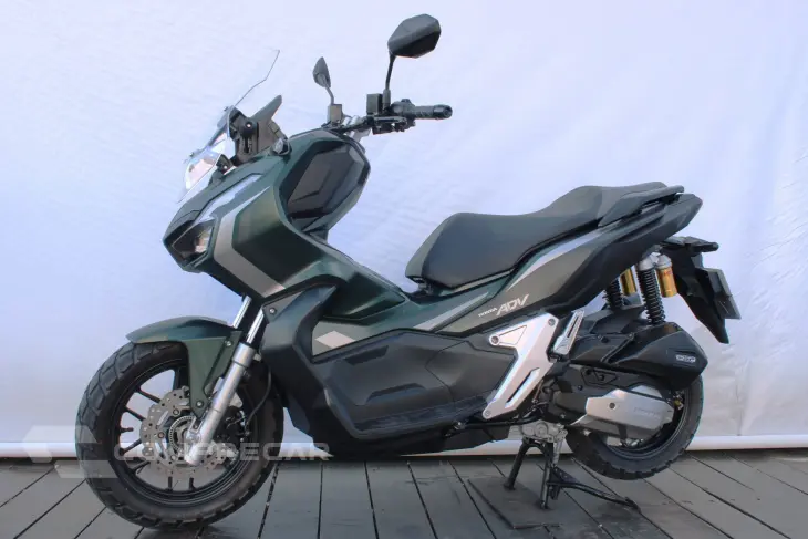 HONDA ADV 150