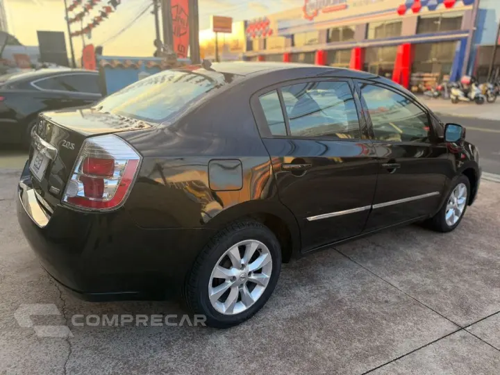 Sentra S 2.0/ 2.0 Flex Fuel 16V Aut.