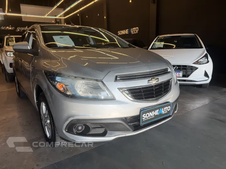 ONIX 1.4 MPFI LTZ  Automático