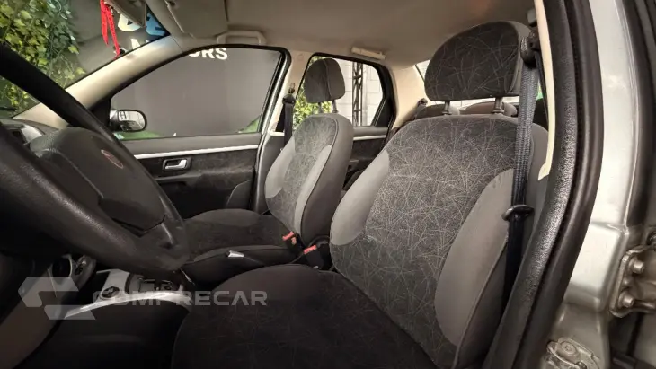 Siena HLX Dualogic 1.8 mpi Flex 8V 4p