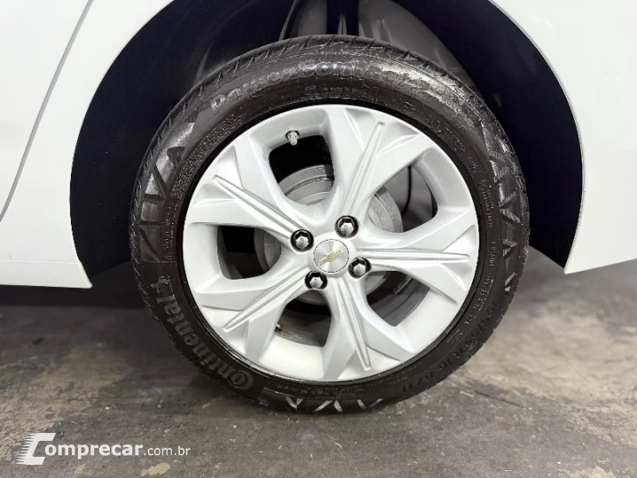 ONIX 1.0 Turbo Plus Premier