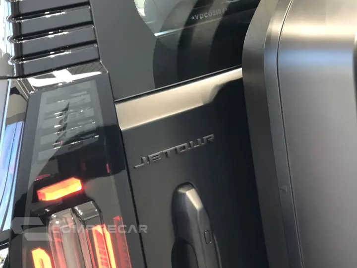 T2 1.5 TCI PHEV PREMIUM AWD DHT