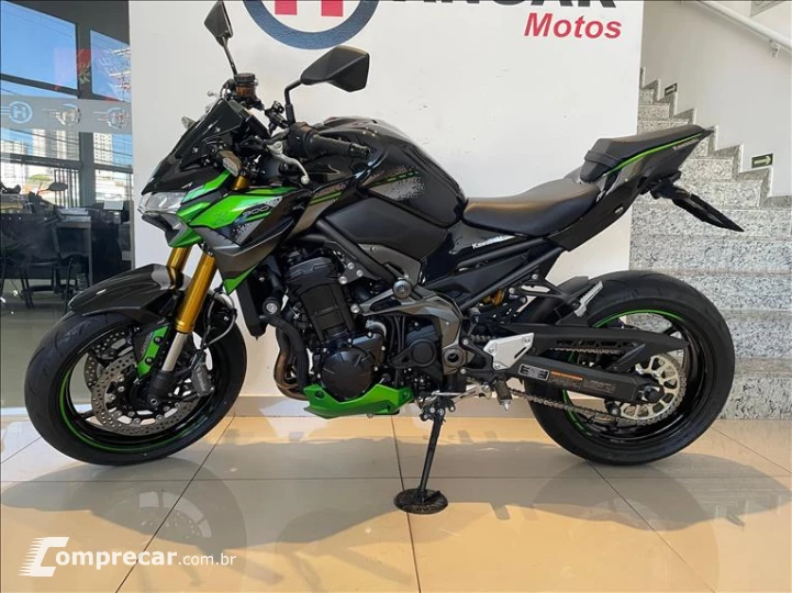 Z900RS R EDITION