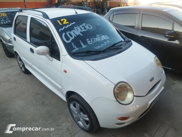 QQ 1.1 MPFI 16V