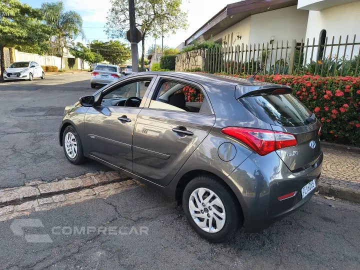 HB20 1.0 Comfort Plus 12V