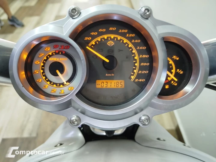 V Rod Custom 1250 cc