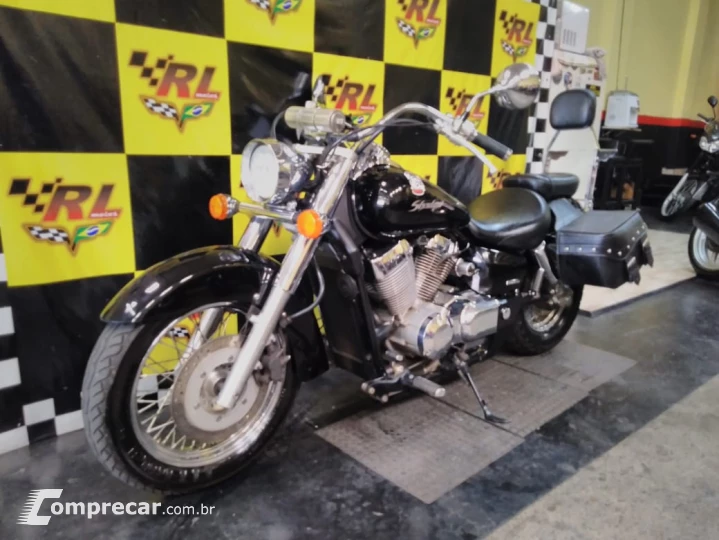 Shadow 750