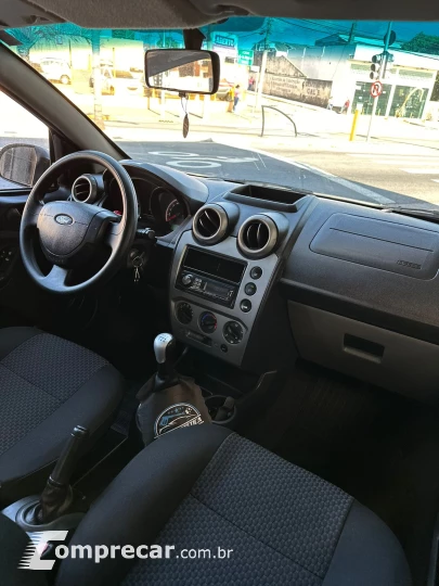 FIESTA 1.0 MPI Sedan 8V