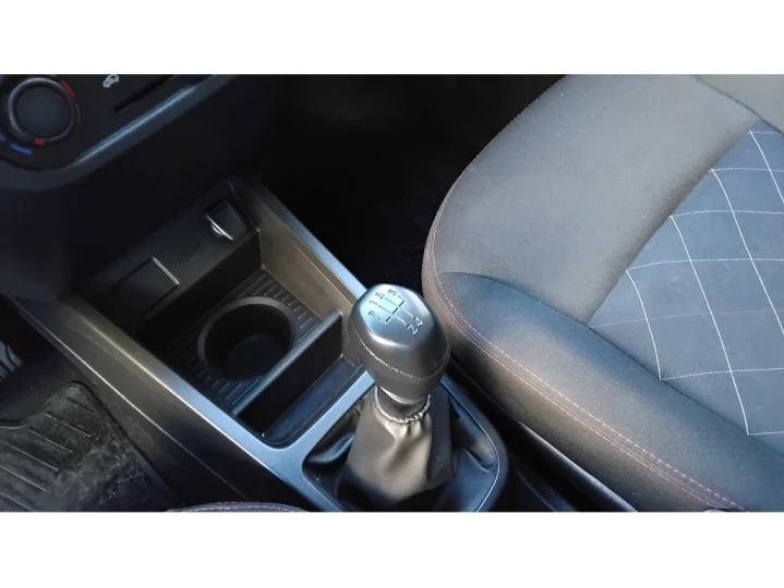 KWID 1.0 12V SCE FLEX ZEN MANUAL